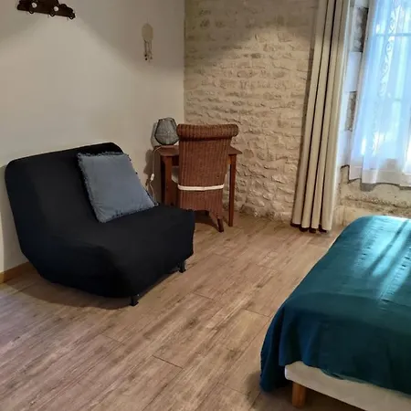 Au Clos Des Figues Penzion Chambon (Vendee)