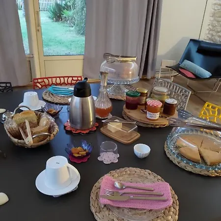 Au Clos Des Figues Penzion Chambon (Vendee)