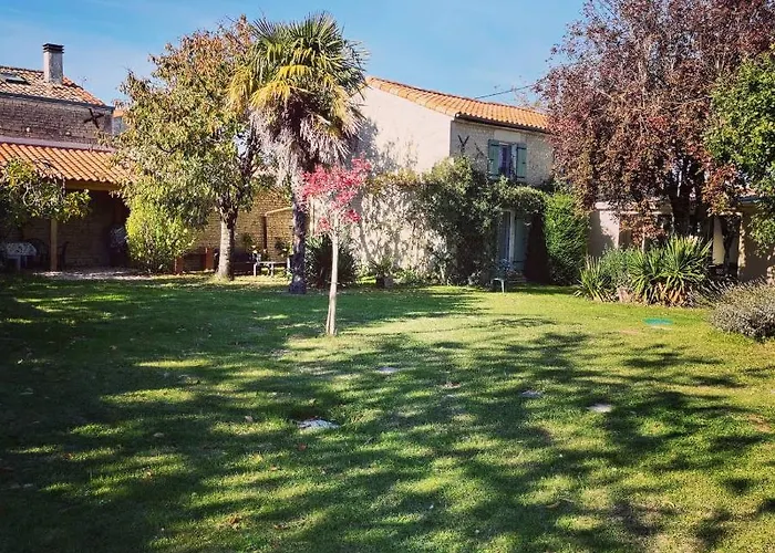 Au Clos Des Figues 3* Chambon (Vendee)