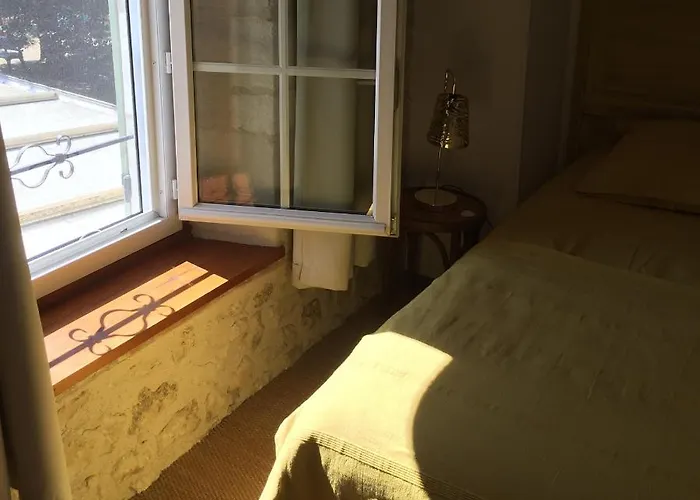 Au Clos Des Figues 3*